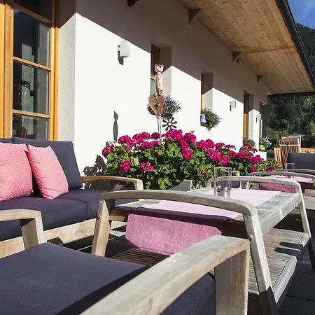 Der Waldhof 4* Санкт-Антон-ам-Арльберг